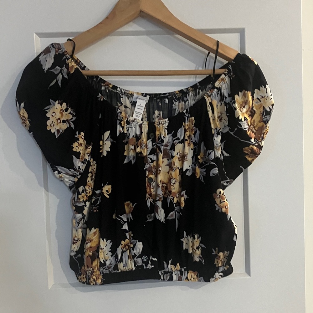 Black and Yellow Floral cropped Blouse